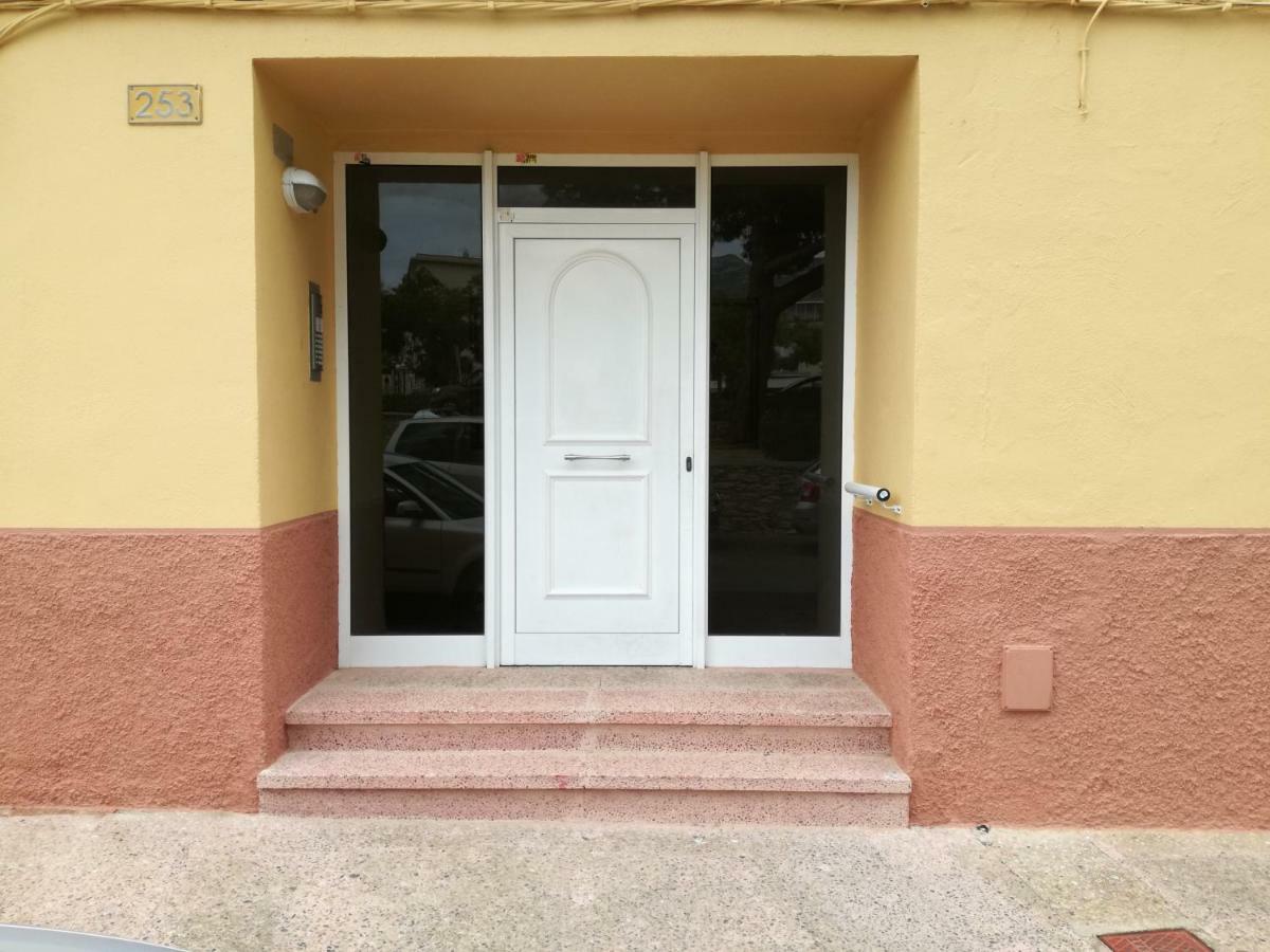 Atico Primer Linea De Mar Con Piscina En Ebrehogar Sant Carlos de la Ràpita エクステリア 写真